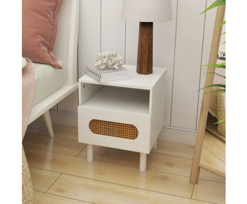 RATTAN BEDSIDE TABLE IN WHITE
