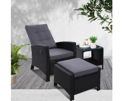 WICKER LOUNGE PATIO SET