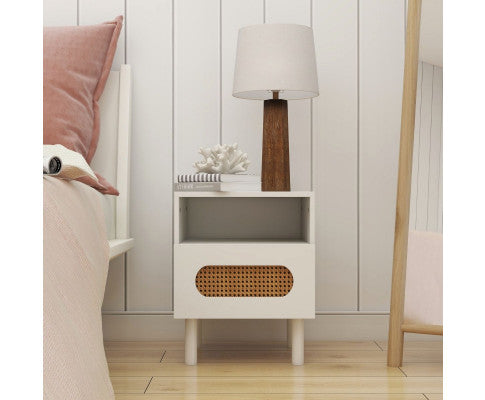 RATTAN BEDSIDE TABLE IN WHITE